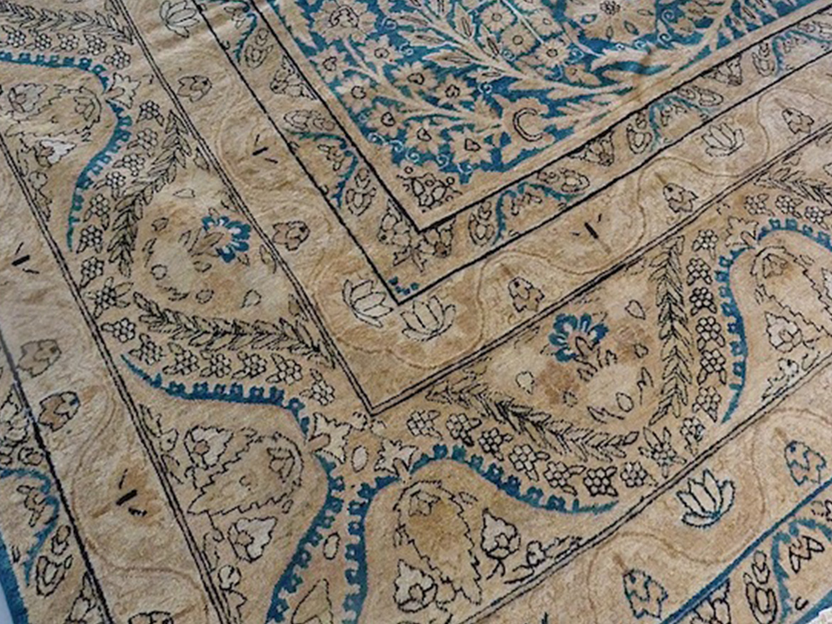 Doris leslie blau antique Persian kirman rug