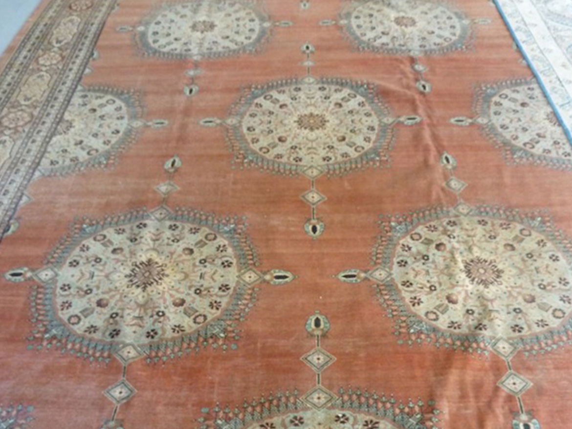 Doris leslie blau antique Persian tabriz