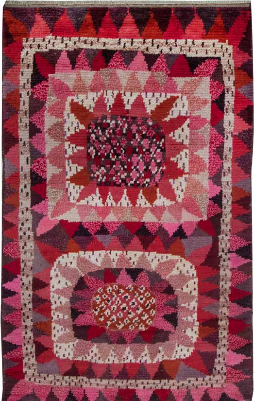 Swedish design pile rug format