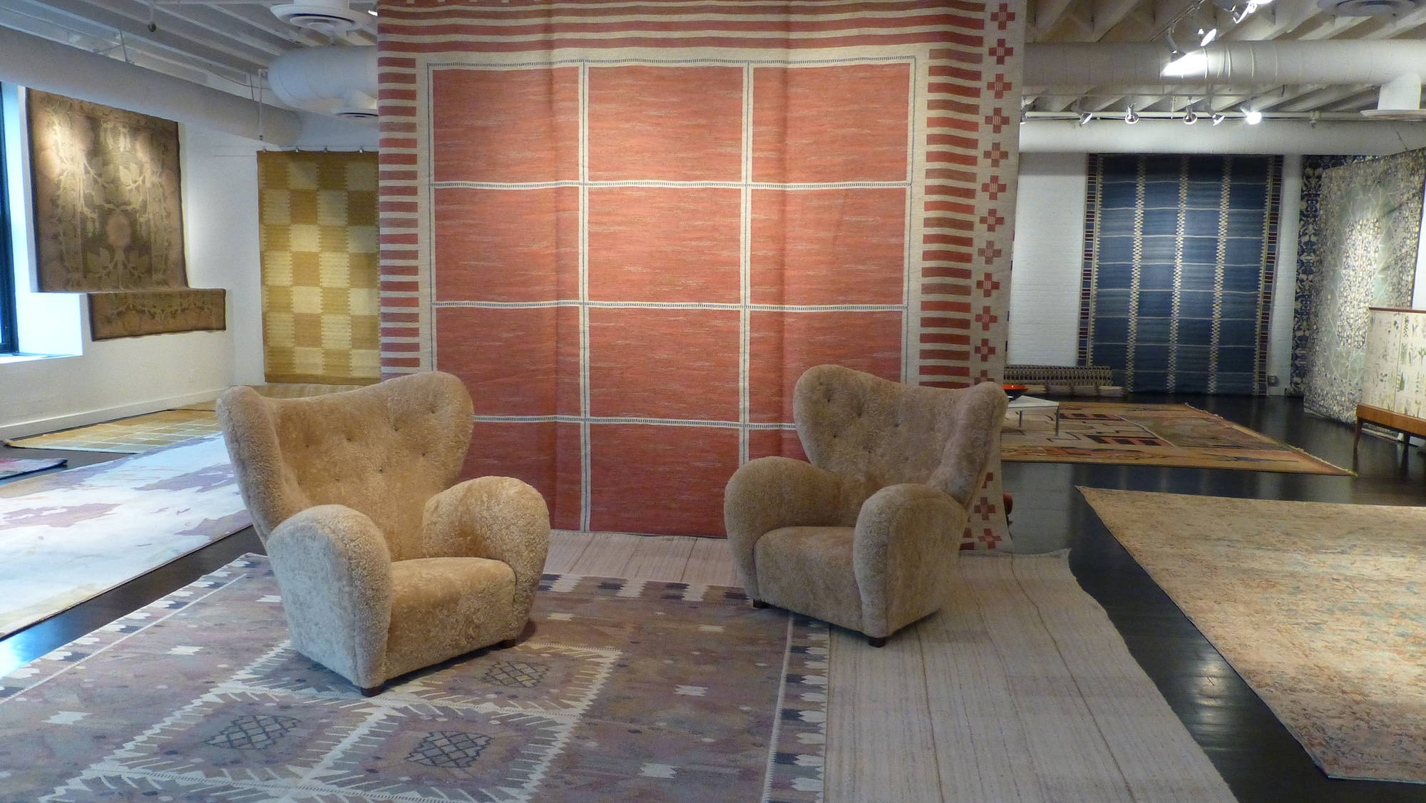 20th century carpets at wright %281%29