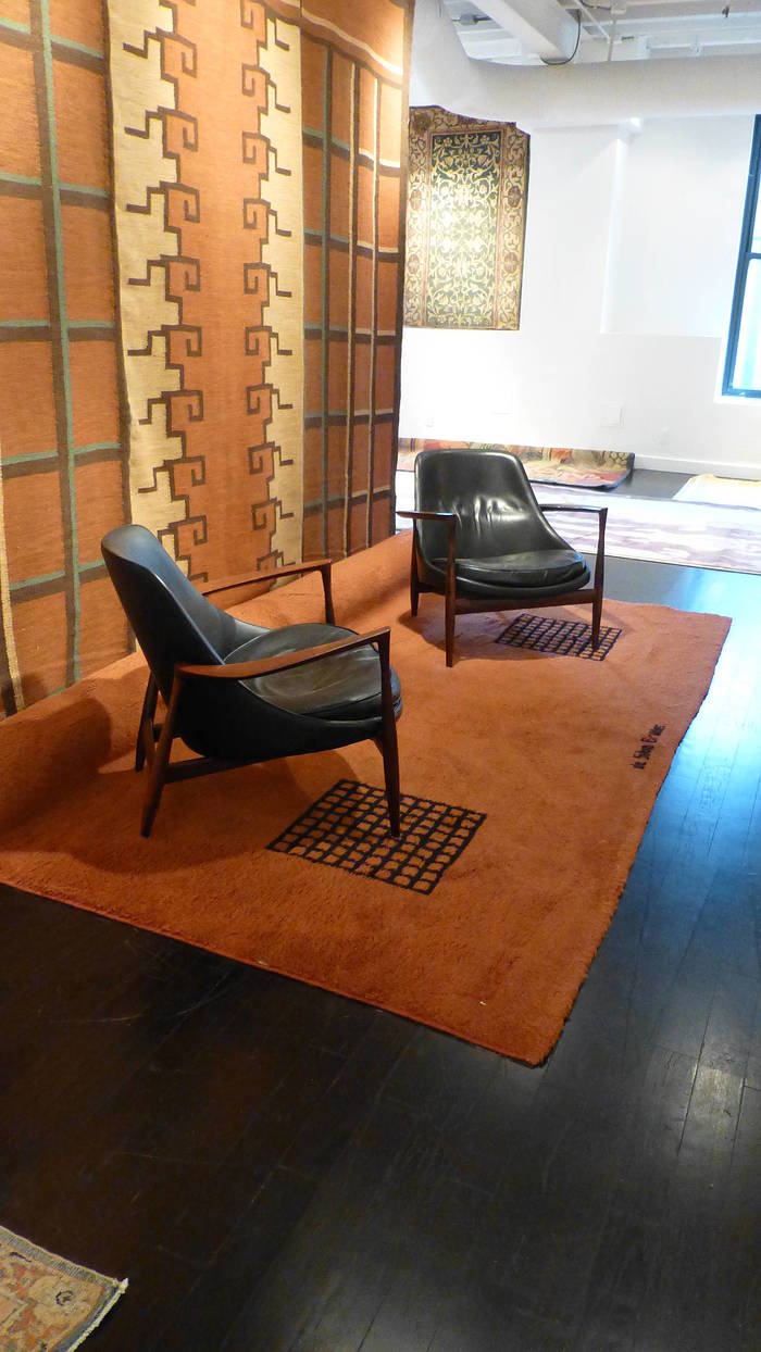 20th century carpets at wright %286%29