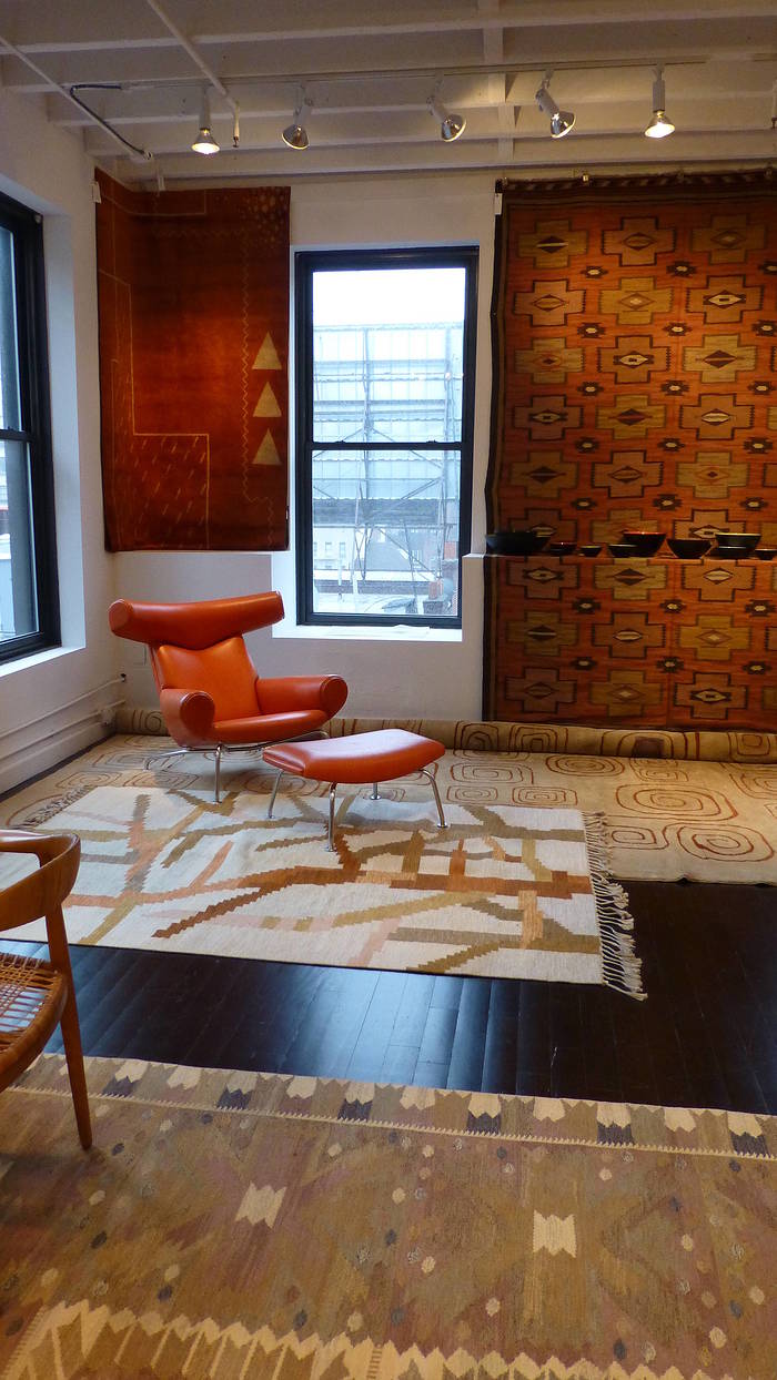 20th century carpets at wright %285%29