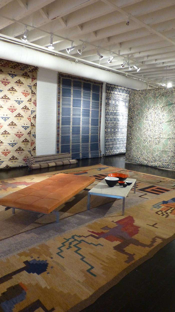 20th century carpets at wright %283%29