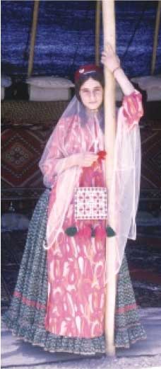 Young qashqa%e2%80%99i woman