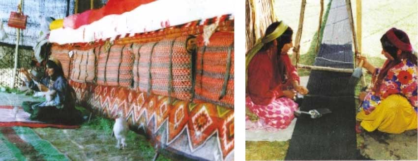Qashqa%e2%80%99i women weave