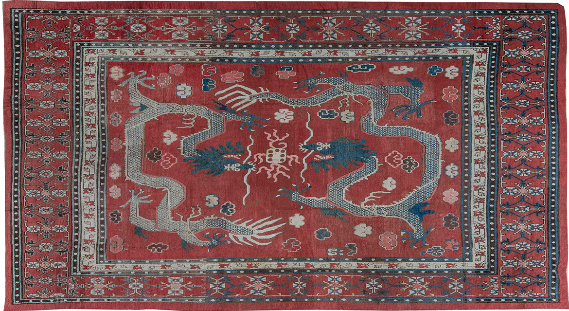Vintage Chinese rug dlb