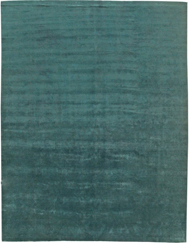 green rug