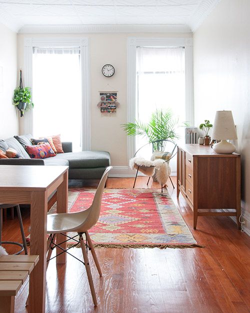 red interior design