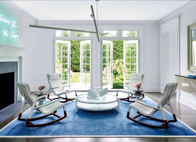 Custom area rug in Lounge is from Doris Leslie Blau lounge