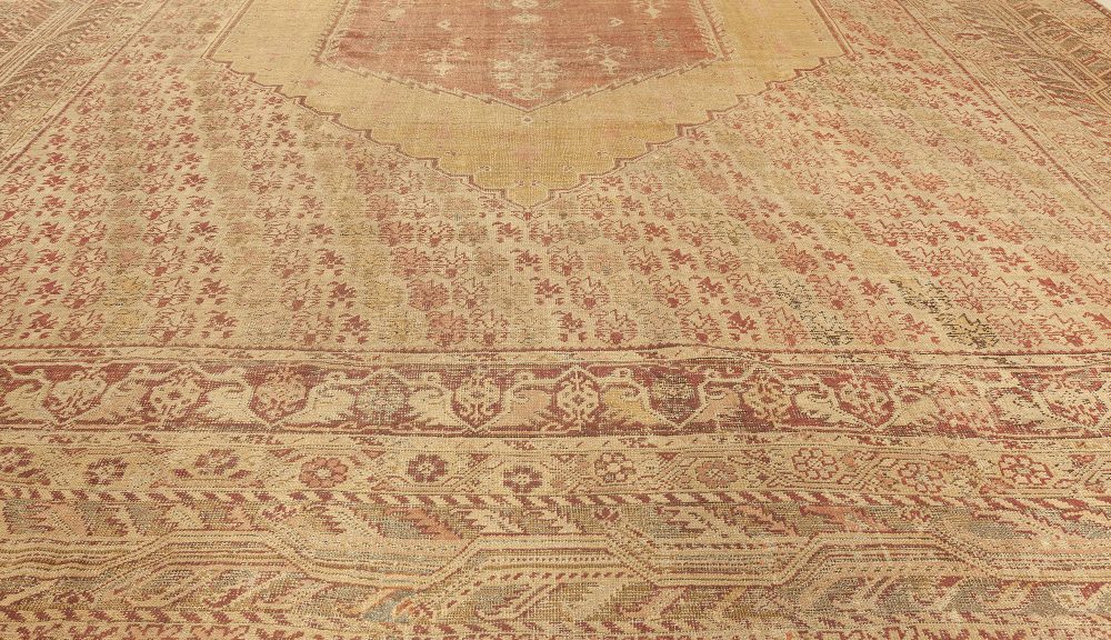 Authentic Red Handmade Turkish Ghiordes Rug from the 19th Century BB0765