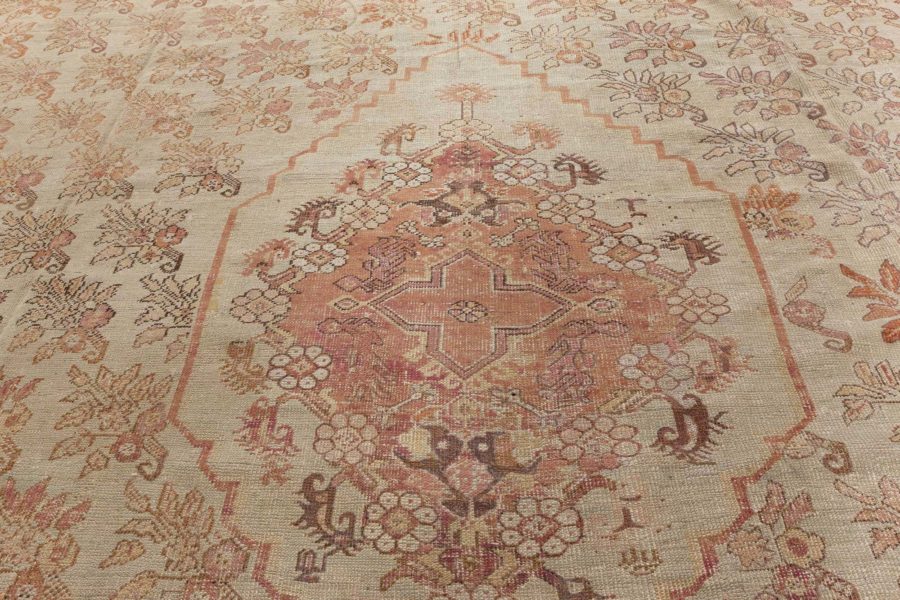 Antique Turkish Ghiordes Rug BB0804