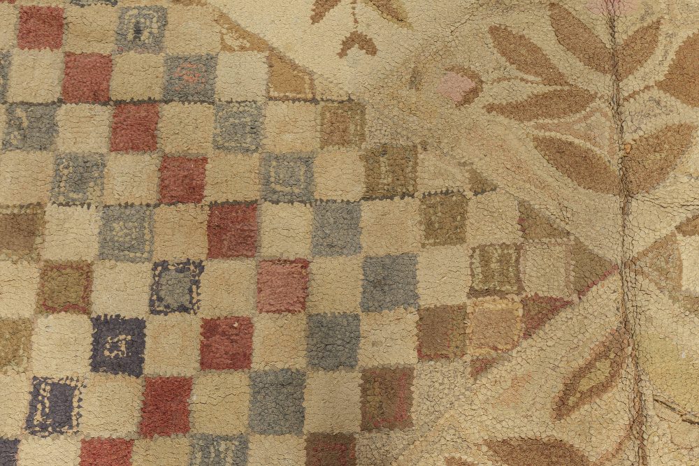 Mid-20th century Botanic Motifs on Checkered Beige Background Hooked Wool Rug BB3025