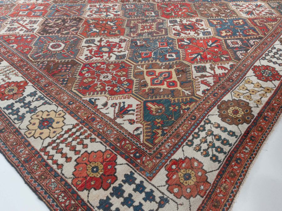 Authentic 19th Century Persian Bakhtiari Carpet BB3245