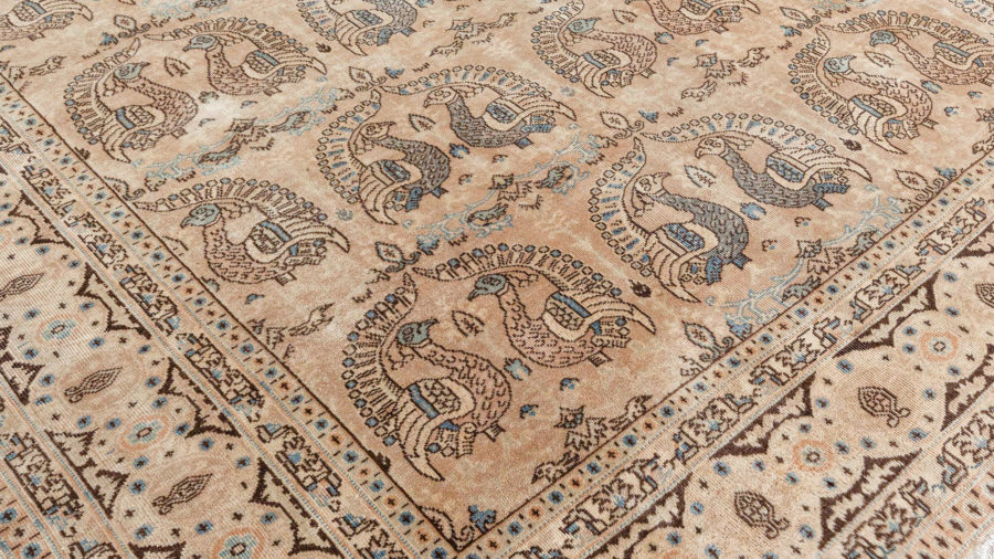 Fine Antique Sivas Handwoven Wool Carpet BB3294