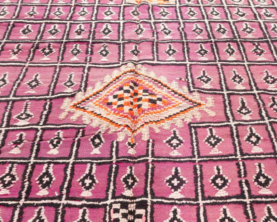 Vintage Tribal Hand Knotted Moroccan Rug BB4796