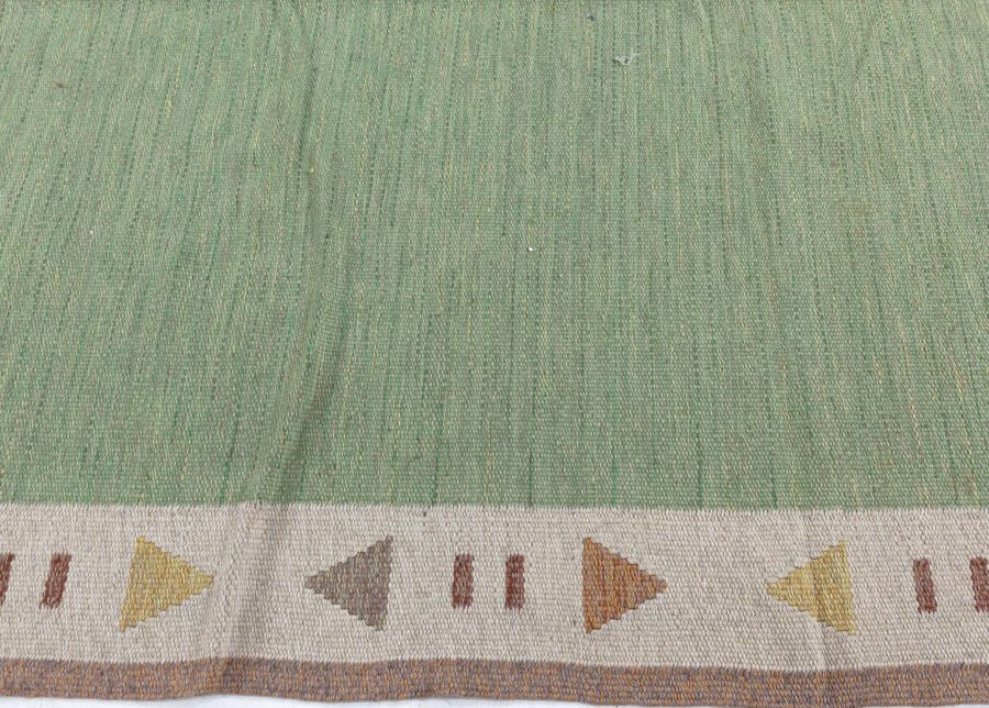 Mid-20th Century Green Swedish Flat-Woven Rug BB4808