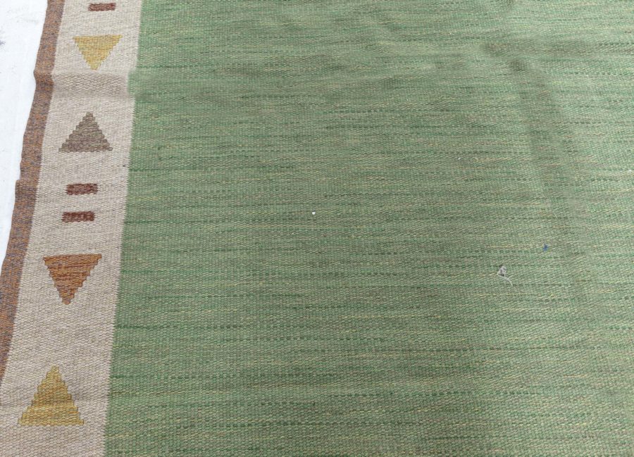 Mid-20th Century Green Swedish Flat-Woven Rug BB4808