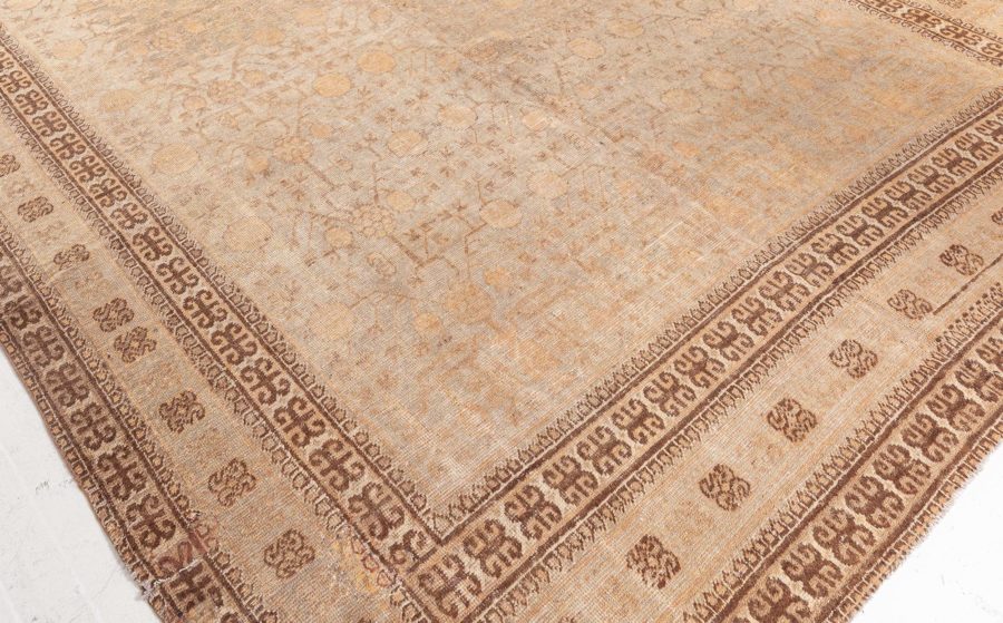 One-of-a-kind Vintage Samarkand Handmade Wool Rug BB4968
