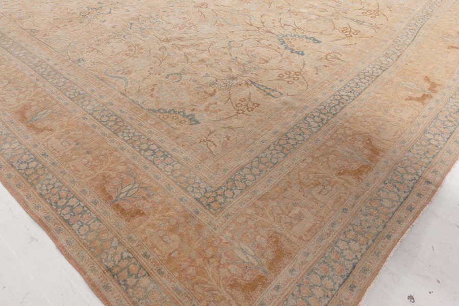 Fine Antique Persian Meshad Animal Hand Knotted Wool Carpet BB5606