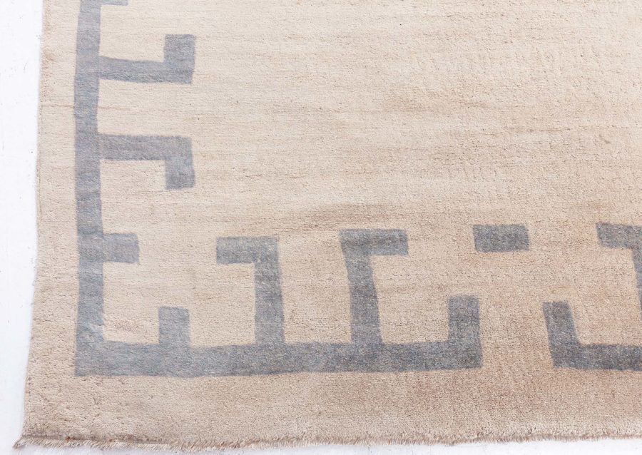 Mid-20th Century Art Deco Chinese Handwoven Wool Rug in Steel Gray Color BB6221