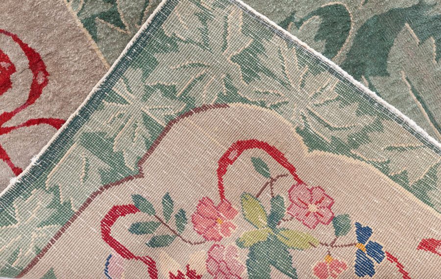 Mid-20th century Art Deco Chinese Green and Red Hand Knotted Wool Rug BB6237