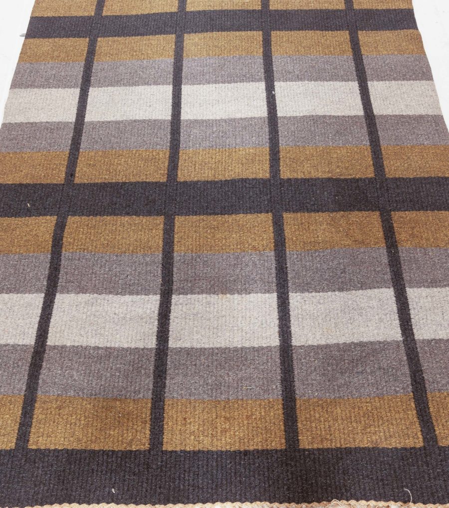 Midcentury Swedish Light Gray and Khaki Reversible Flat-Weave Rug BB6241