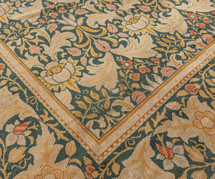 William Morris machine made English carpet Circa 1920 BB7744