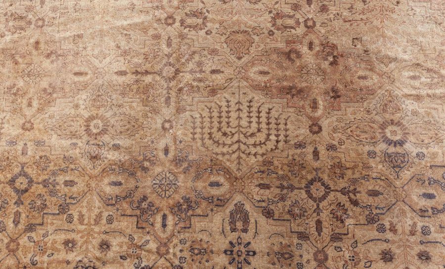 Fine Antique Turkish Sivas Handmade Wool Rug BB8443