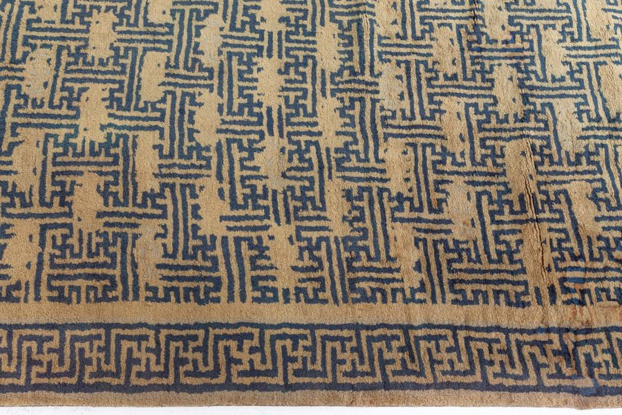 One-of-a-Kind Vintage Chinese Carpet BB8469