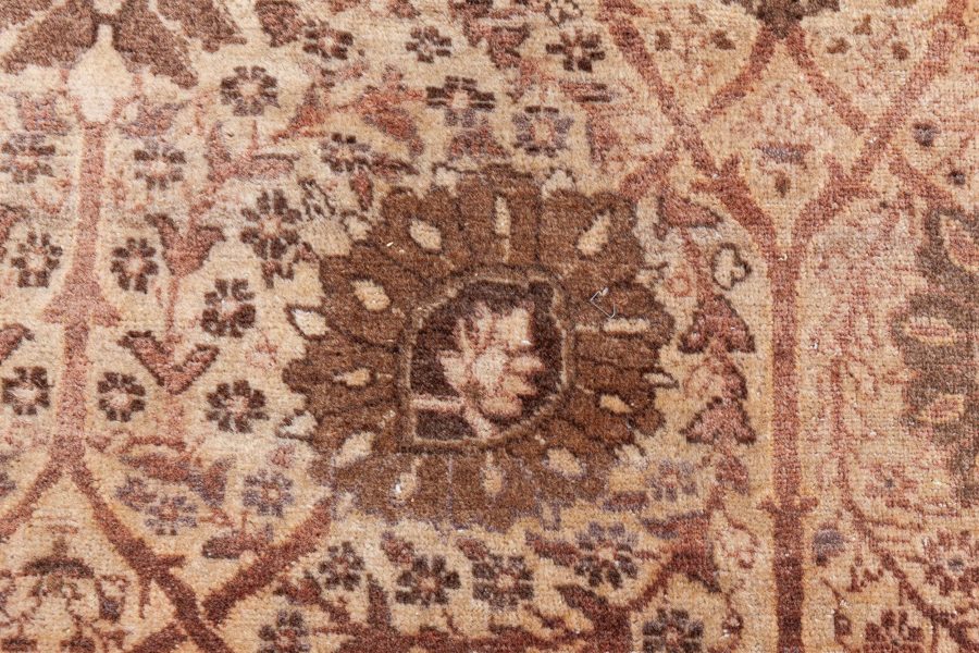 Early 20th Century Persian Tabriz Handwoven Wool Rug in Caramel & Salmon Shades BB8605