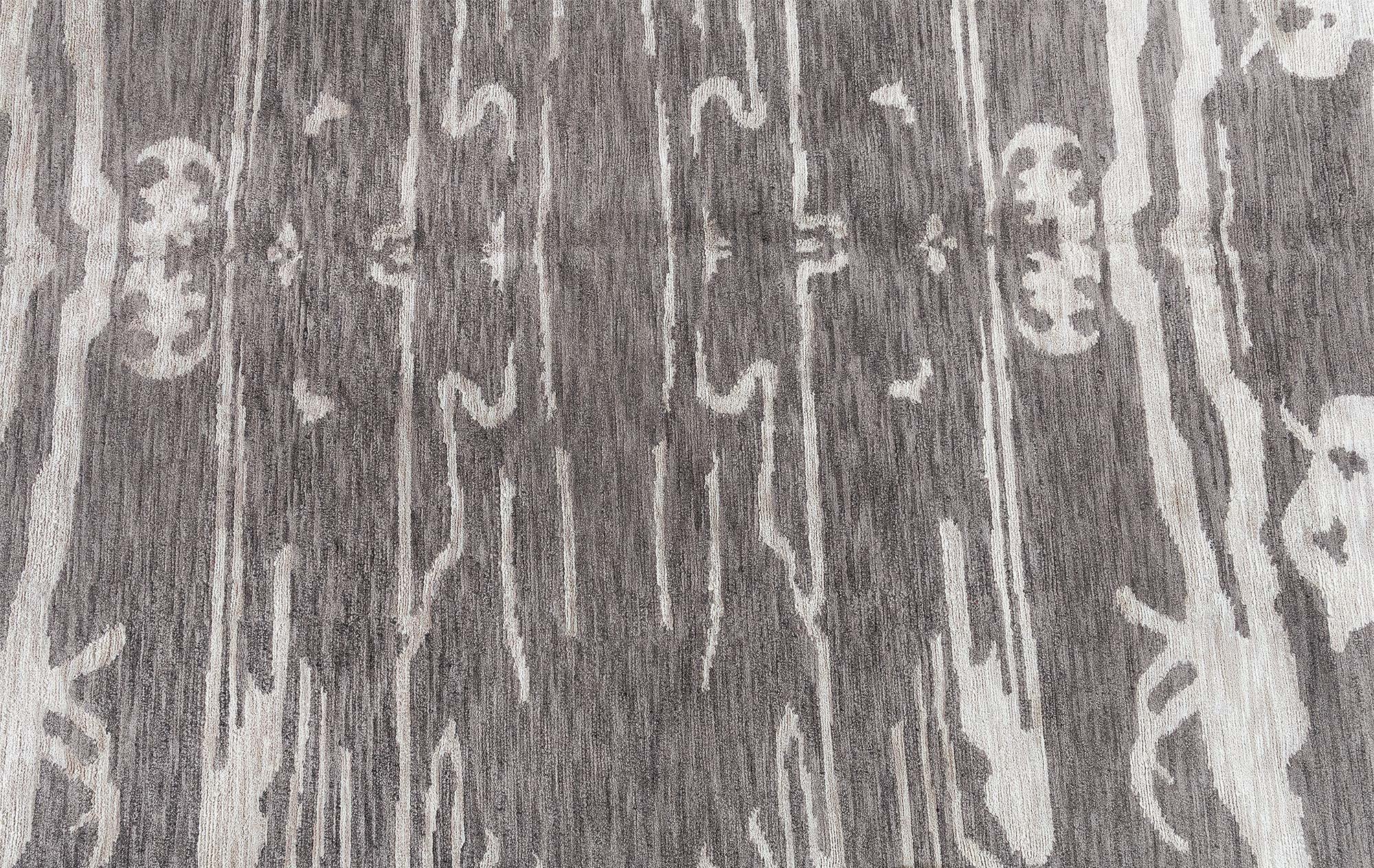 “Ruyi” Modern Art Deco Floral Cream Beige Handmade Wool Rug N10765 “Ruyi” Modern Art Deco Floral Cream Beige Handmade Wool Rug N10765