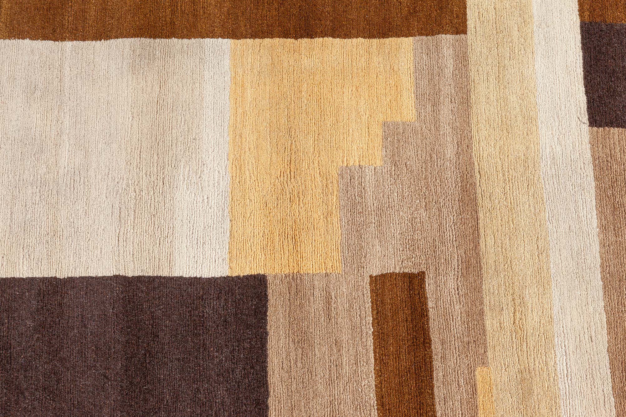 Modern Art Deco-Inspired Wool Rug N10944 Modern Art Deco-Inspired Wool Rug N10944