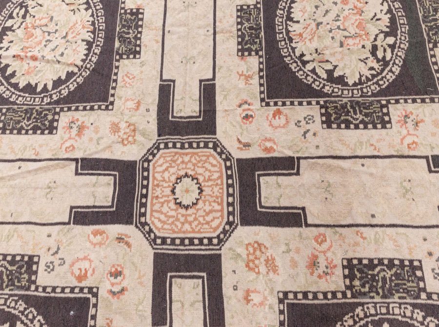 Doris Leslie Blau Collection Traditional European Inspired Bessarabian Rug N11387