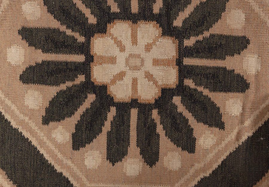Doris Leslie Blau Collection Oversized Bessarabian Flower Design Rug N12769