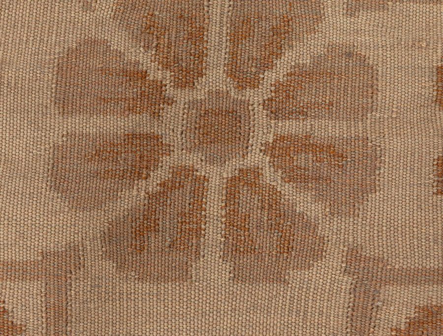 Doris Leslie Blau Collection Oversized Bessarabian Flower Design Rug N12769