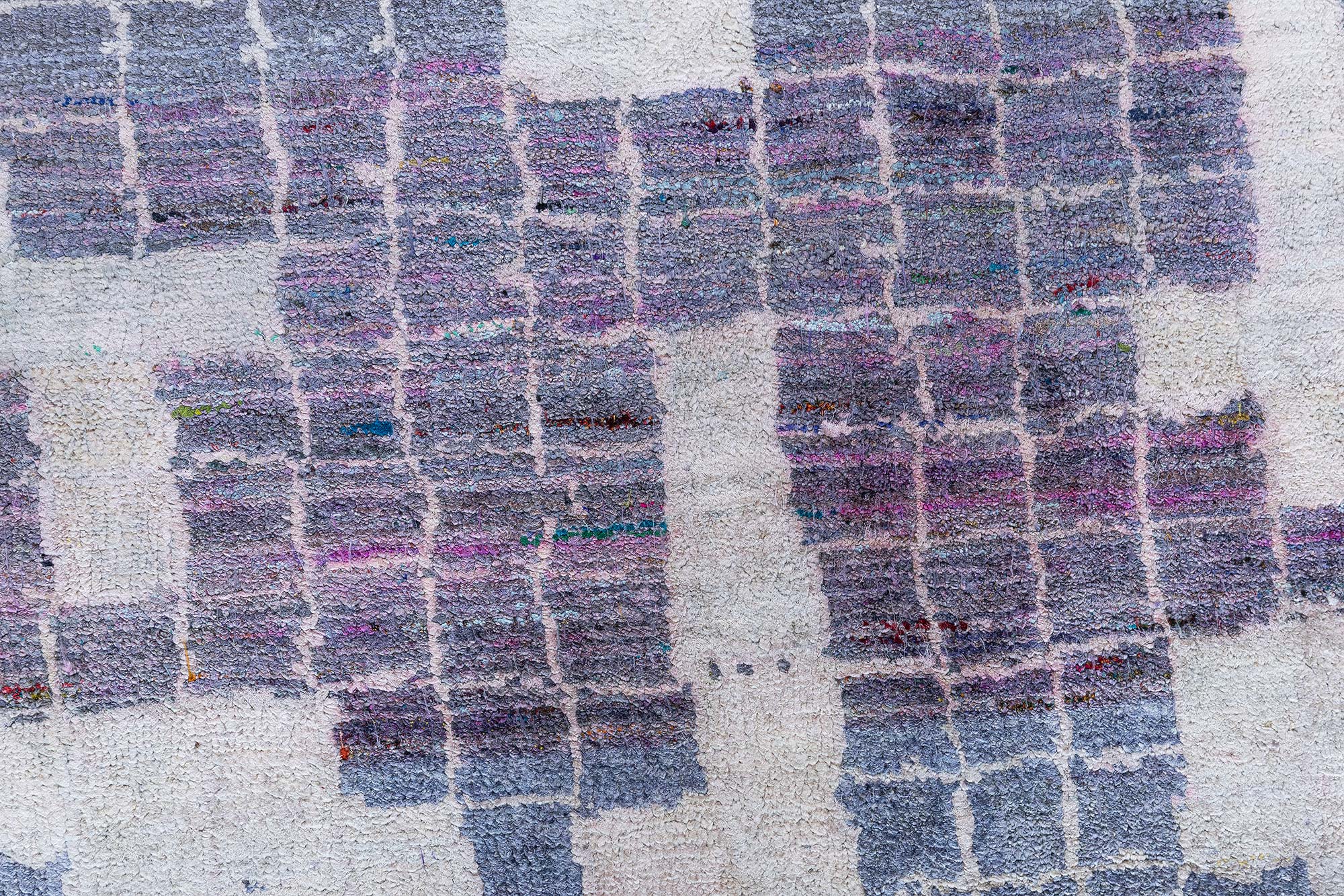 Modern Abstract Geometric Light Gray Handmade Wool & Silk Rug “Mosaic Pool Tile” Designed By Brett Beldock N13006 Modern Abstract Geometric Light Gray Handmade Wool & Silk Rug “Mosaic Pool Tile” Designed By Brett Beldock N13006