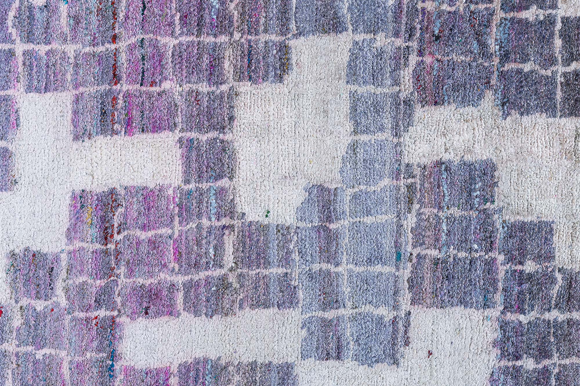 Modern Abstract Geometric Light Gray Handmade Wool & Silk Rug “Mosaic Pool Tile” Designed By Brett Beldock N13006 Modern Abstract Geometric Light Gray Handmade Wool & Silk Rug “Mosaic Pool Tile” Designed By Brett Beldock N13006
