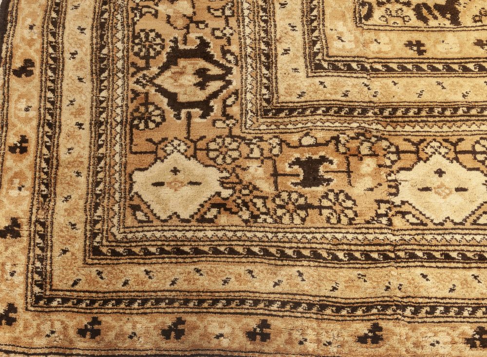 Vintage Indian Agra Botanic Handmade Wool Rug BB0487