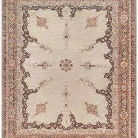 Antique Amritsar Indian Medallion Rug In Soft Beige, Hand-Knotted Wool – Circa 1900 BB4344
