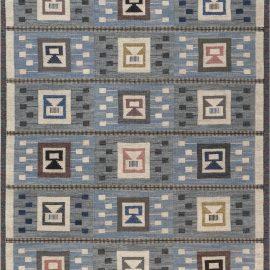 Vintage Hand-Knotted Rug BB4722