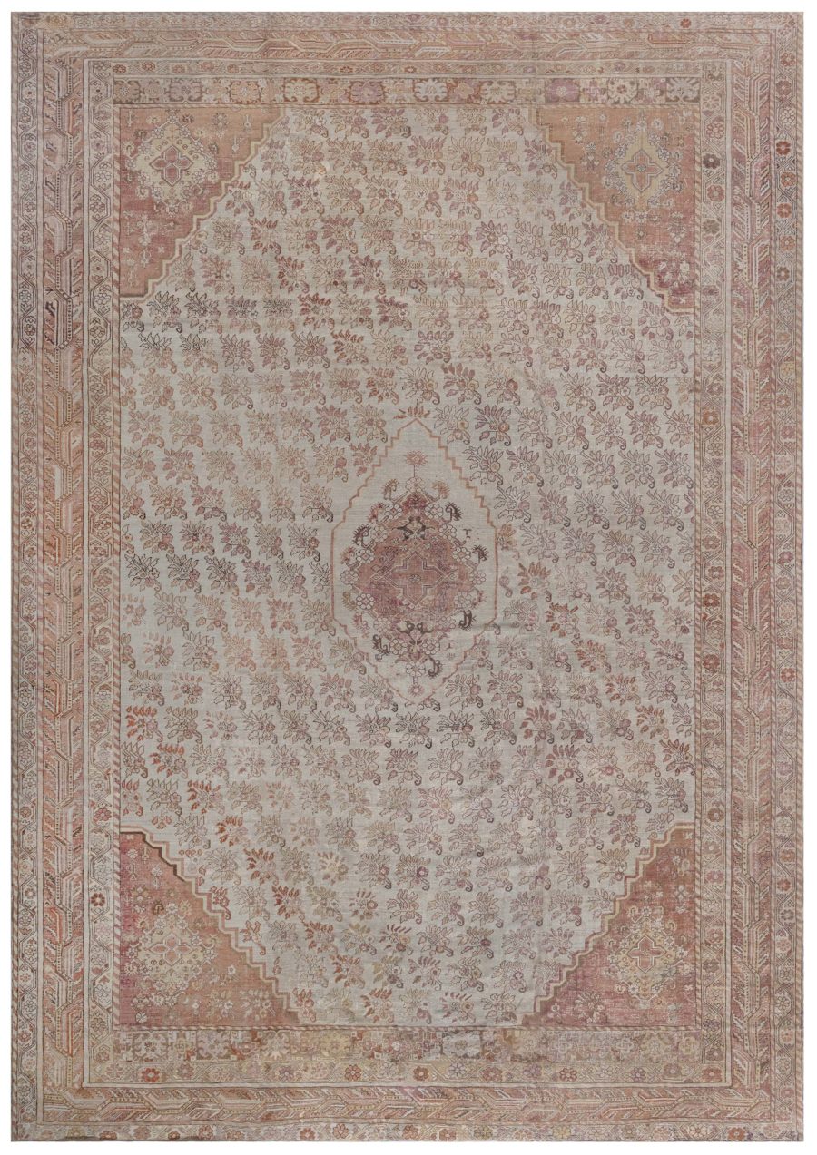 Antique Turkish Ghiordes Rug BB0804