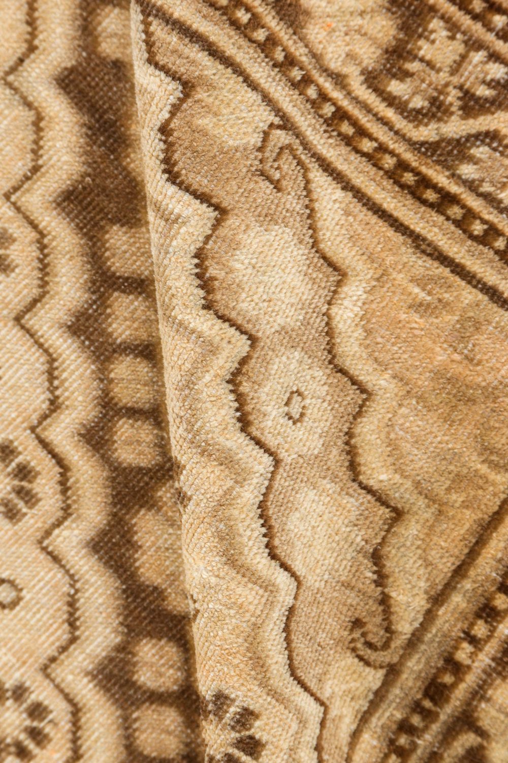 High-quality Samarkand Khotan Beige, Brown Hand Knotted Wool Rug BB7447