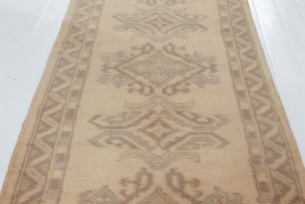 Antique Turkish Oushak Handmade Wool Runner BB5359