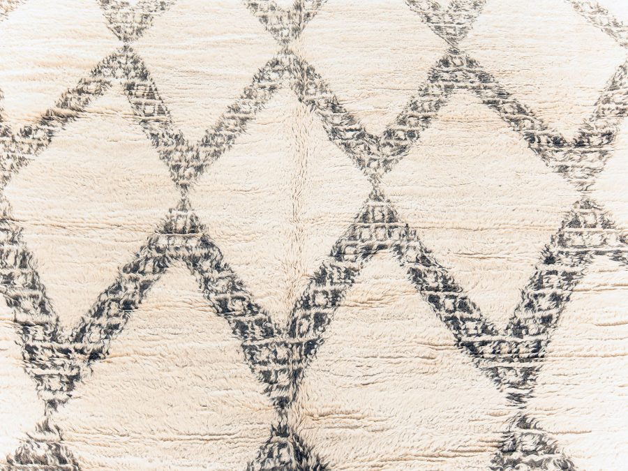 Vintage Tribal Diamond Motifs Ivory, Brown Moroccan Handmade Wool Rug BB5911