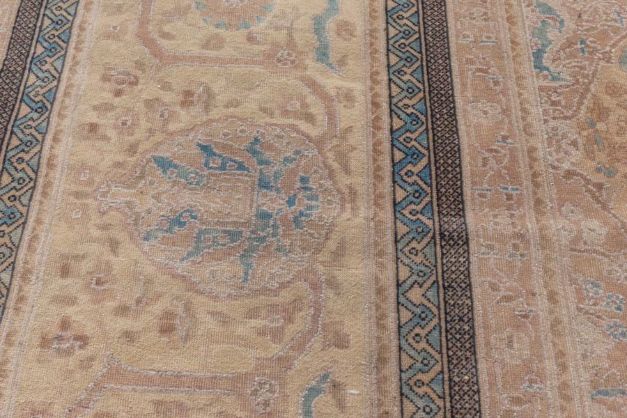 Mid-20th century Indian Botanic Handmade Wool Carpet BB7121