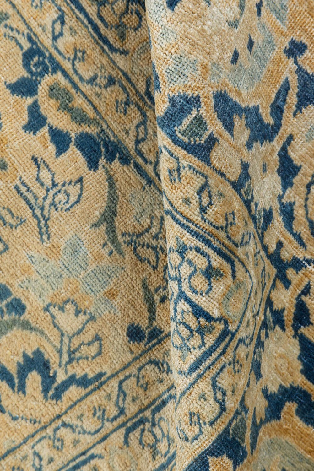 Early 20th Century Persian Tabriz Handmade Wool Rug BB7159