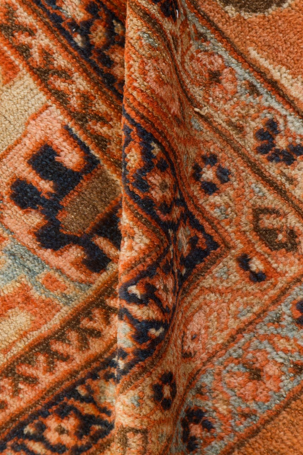 19th Century Persian Sultanabad Handwoven Wool Carpet BB7194