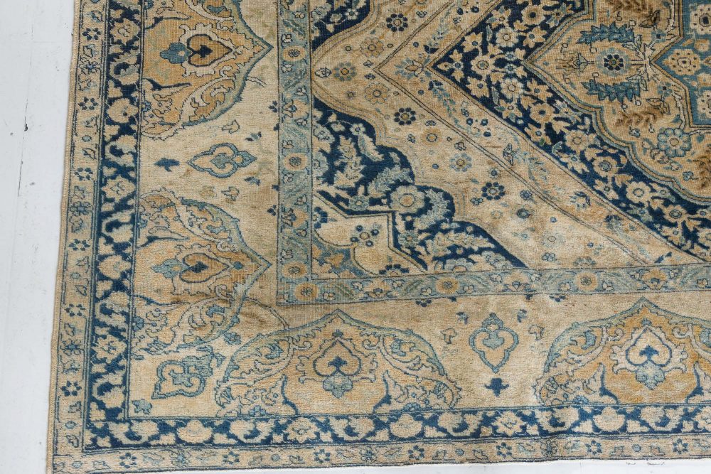 Authentic Early 20th Century Persian Tabriz Handmade Carpet BB7267