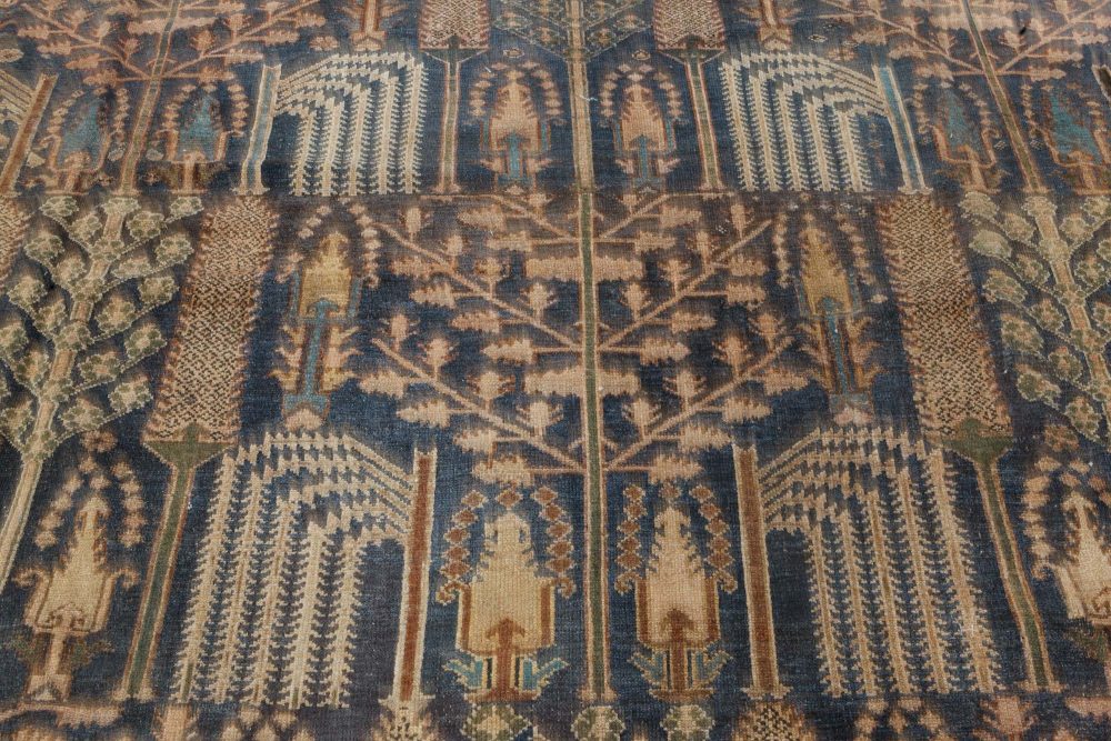 Early 20th Century Persian Bakhtiari Handmade Wool Rug in Blue, Red, Camel BB7288