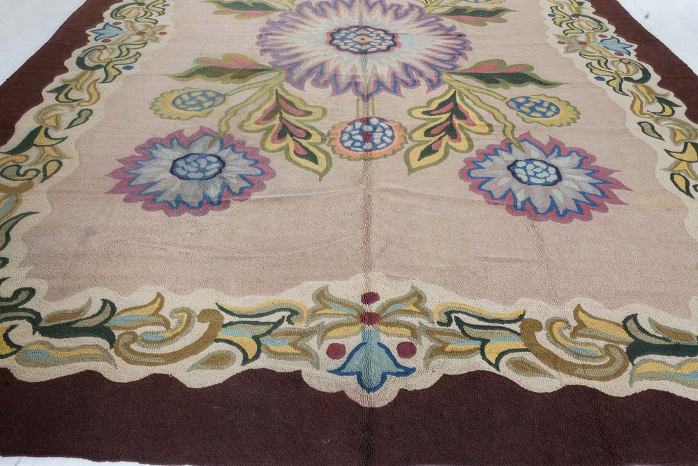 Midcentury Ivory with Lilac Flower-Head Hooked Wool Rug BB7401